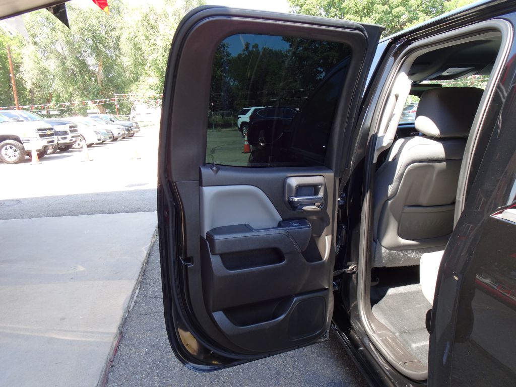 Photo 27 of this CHEVROLET SILVERADO 1500