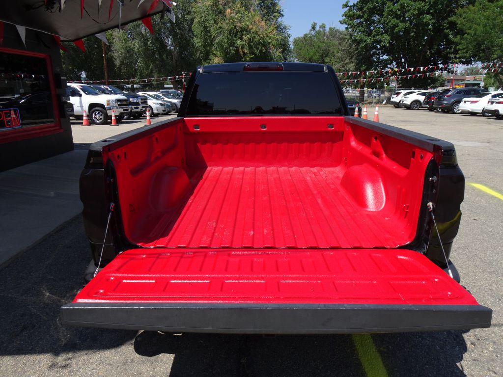 Photo 31 of this CHEVROLET SILVERADO 1500