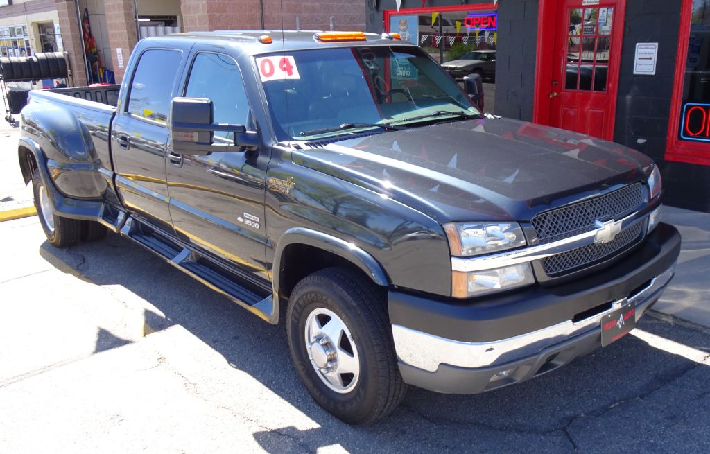 Photo 3 of this CHEVROLET SILVERADO 3500