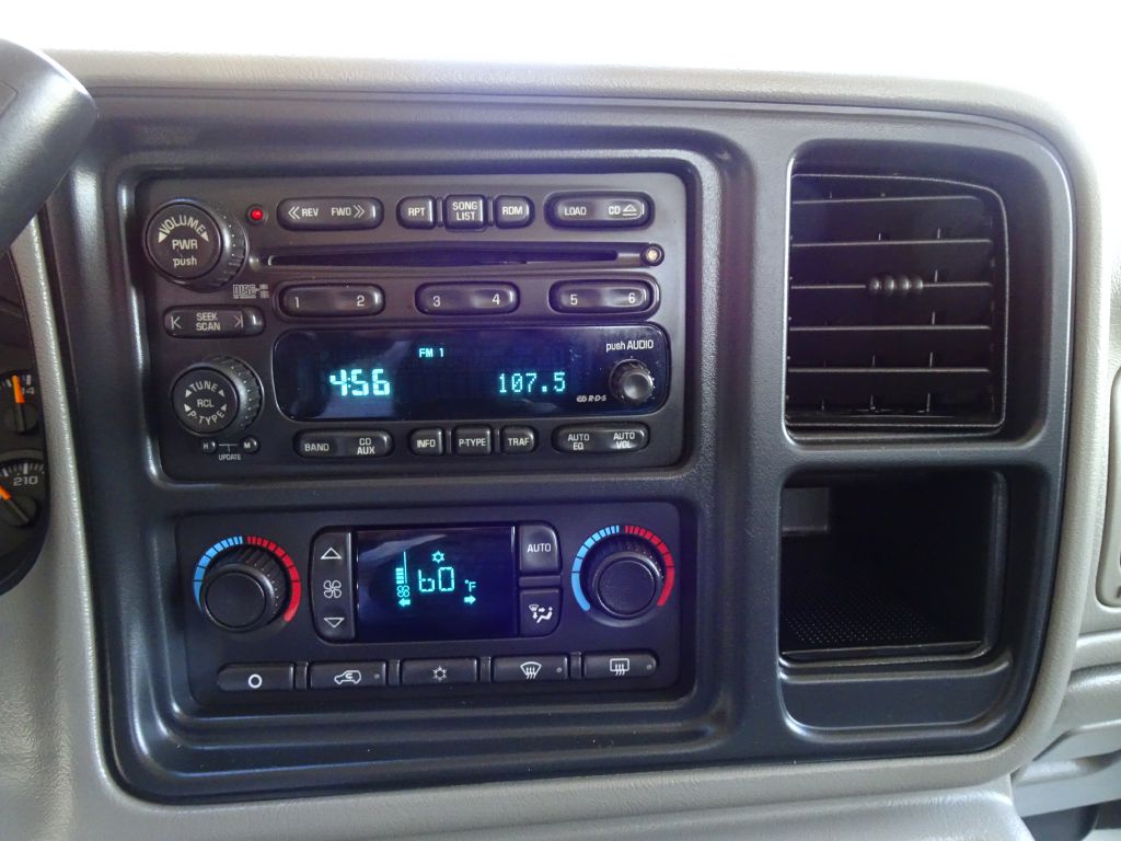 Photo 19 of this CHEVROLET SILVERADO 3500