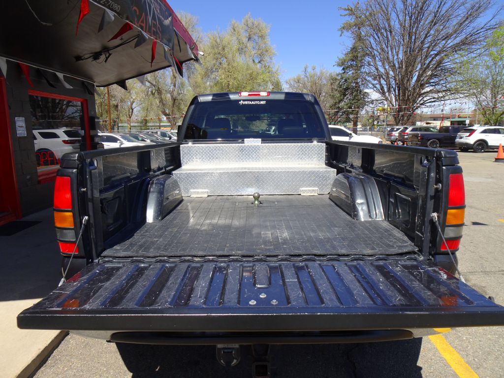 Photo 34 of this CHEVROLET SILVERADO 3500