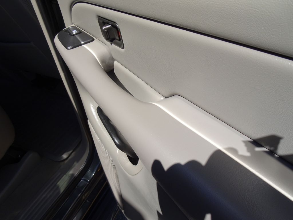 Photo 38 of this CHEVROLET SILVERADO 3500