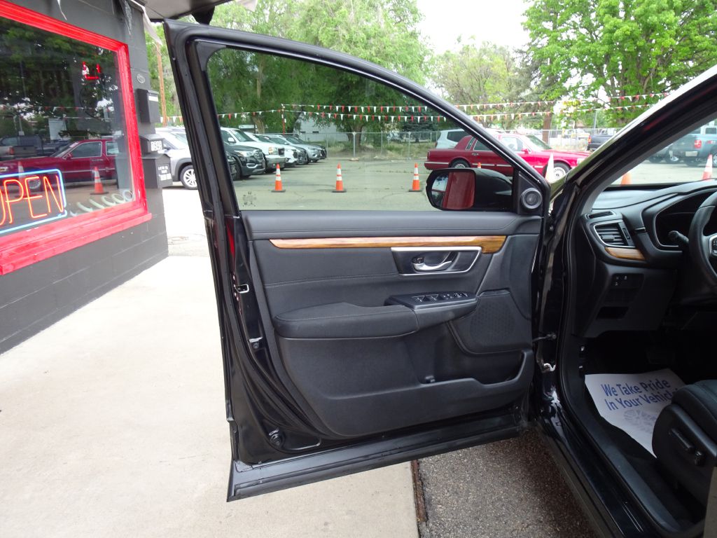 Photo 18 of this HONDA CR-V