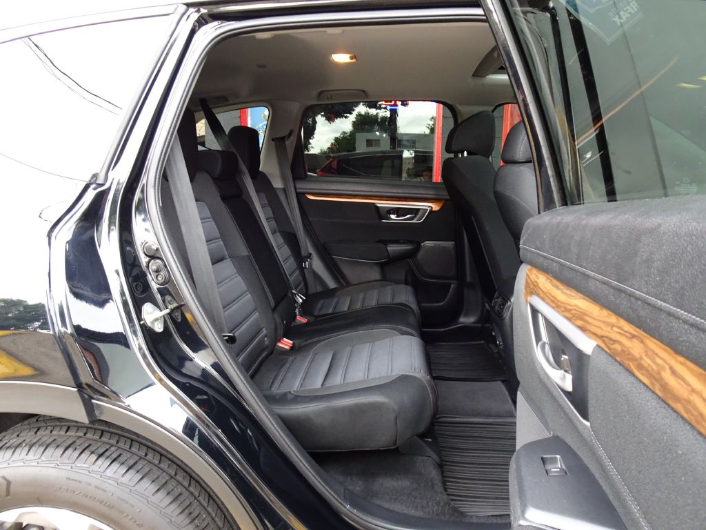 Photo 38 of this HONDA CR-V