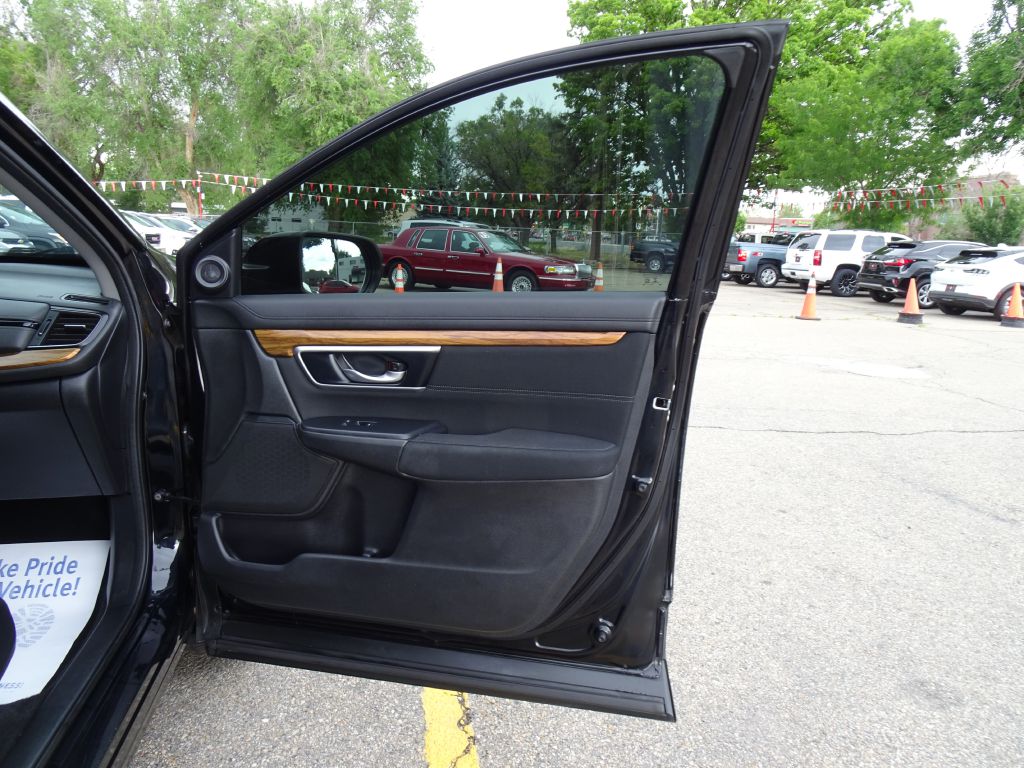 Photo 39 of this HONDA CR-V