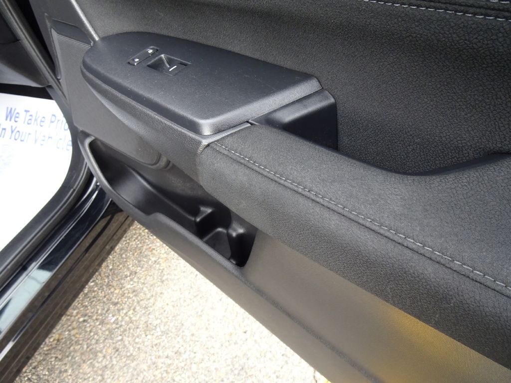 Photo 40 of this HONDA CR-V