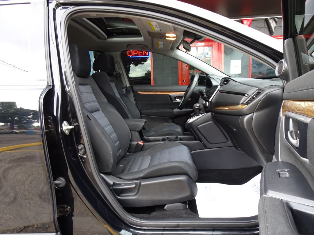 Photo 41 of this HONDA CR-V