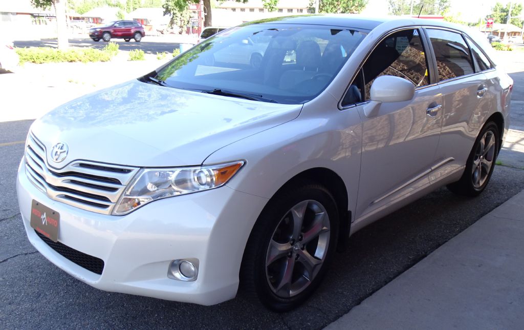 Photo 15 of this TOYOTA VENZA