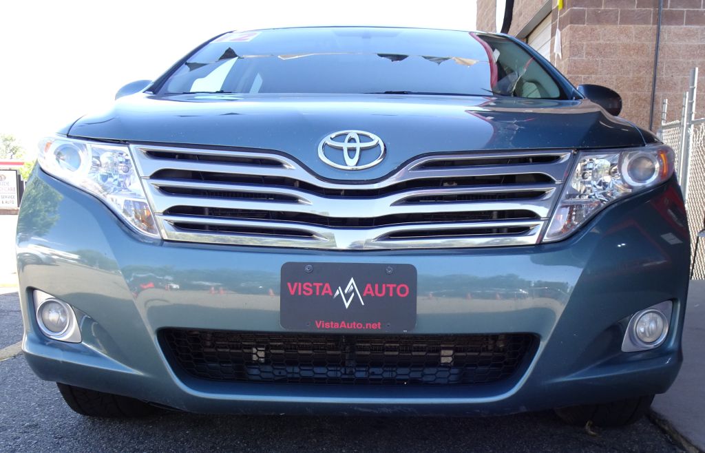Photo 5 of this TOYOTA VENZA