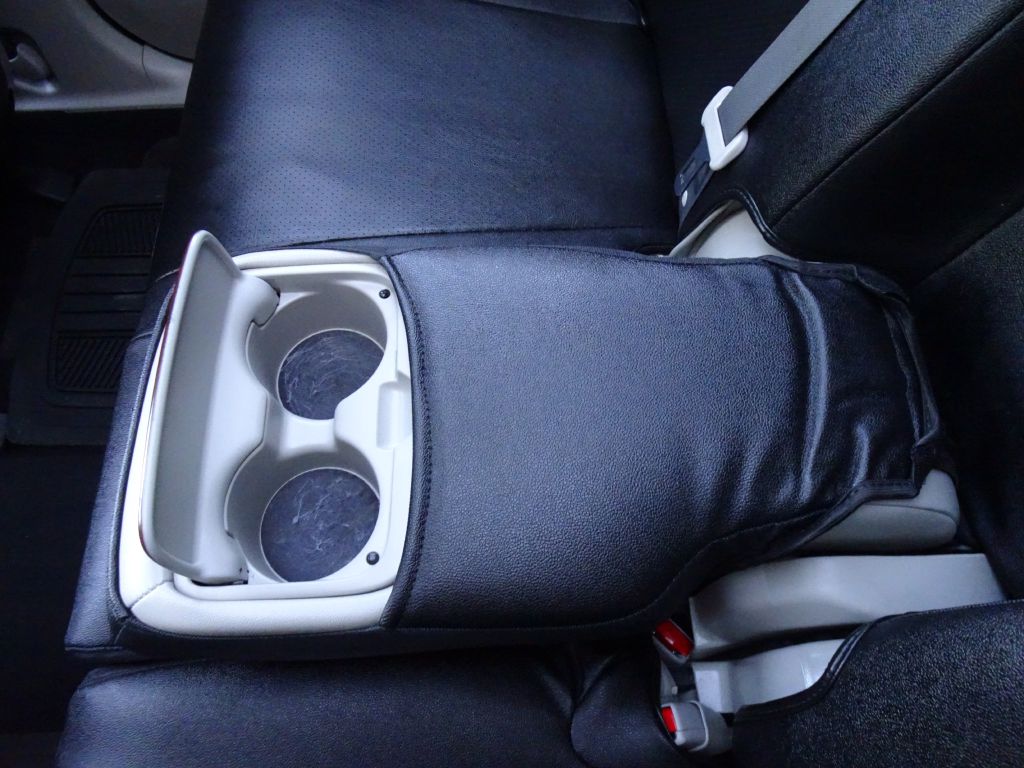 Photo 32 of this TOYOTA VENZA