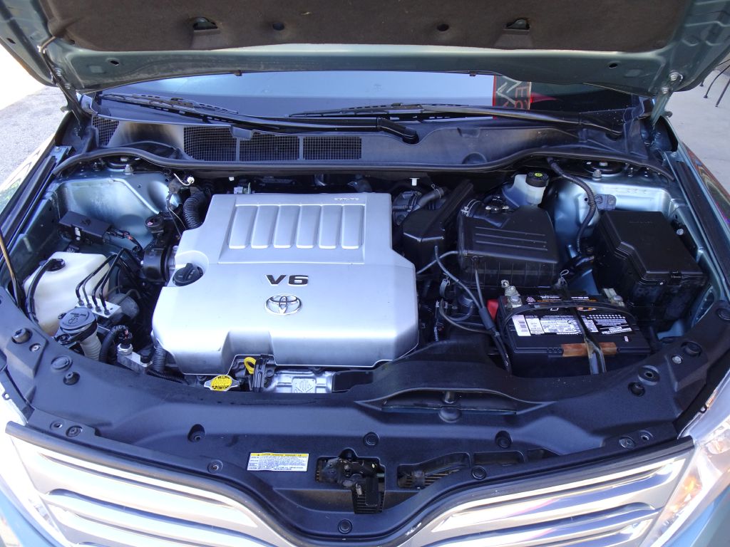 Photo 43 of this TOYOTA VENZA