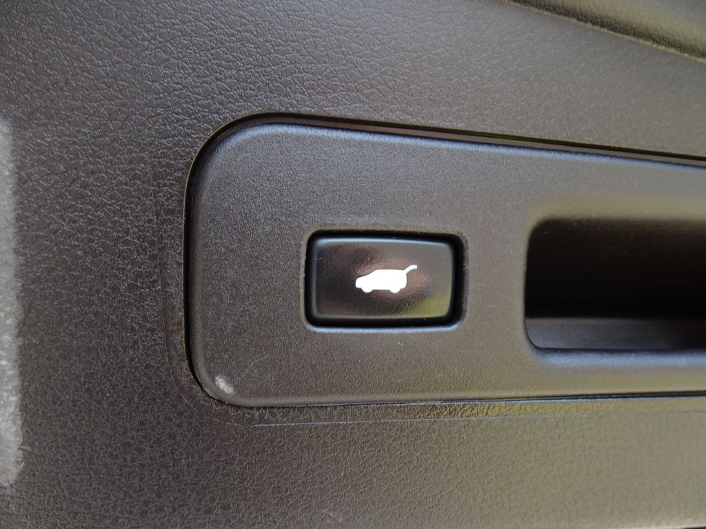 Photo 38 of this ACURA MDX