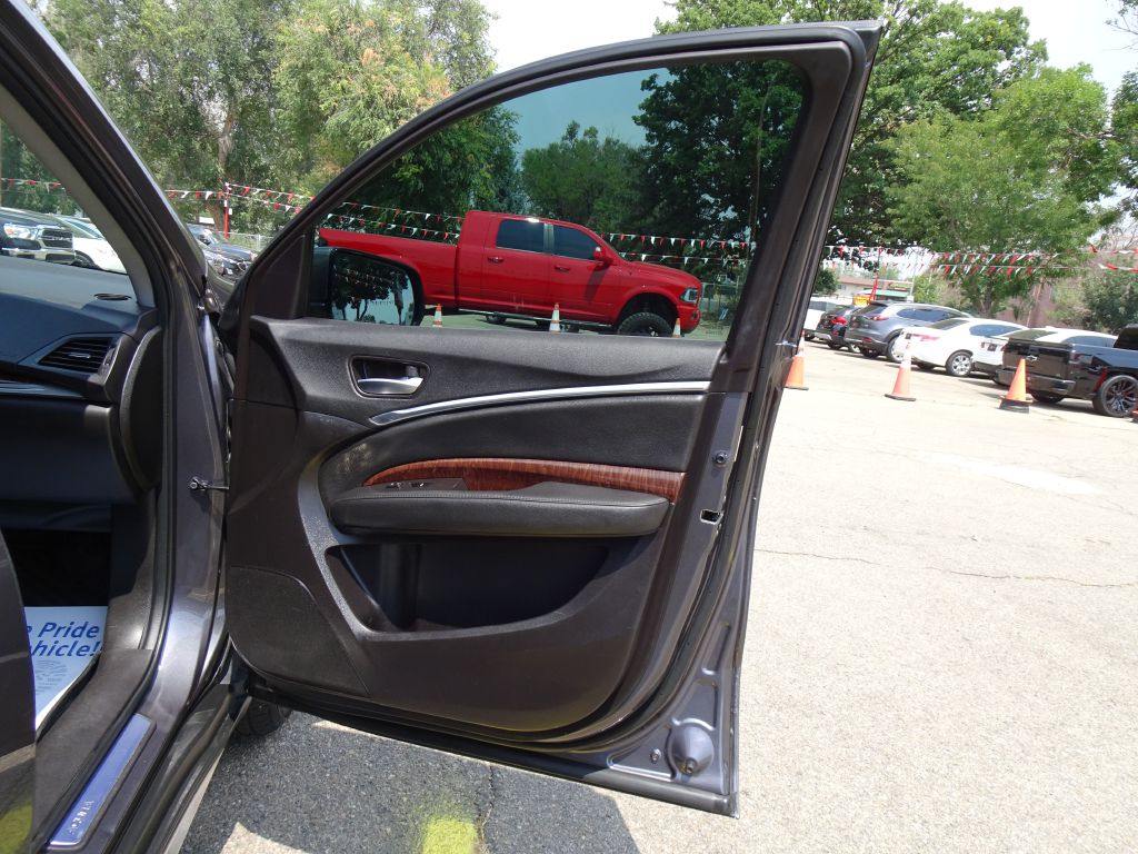 Photo 42 of this ACURA MDX