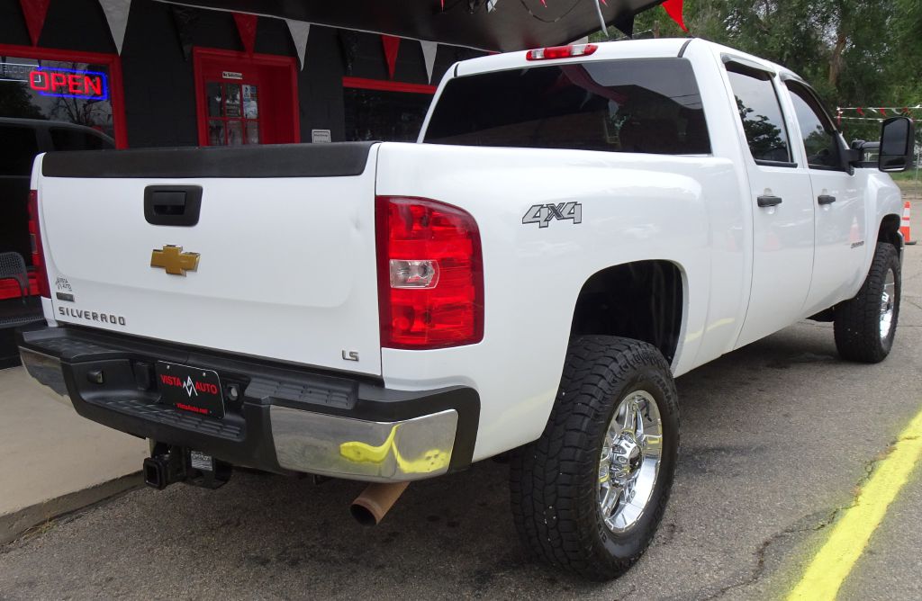 Photo 8 of this CHEVROLET SILVERADO 2500