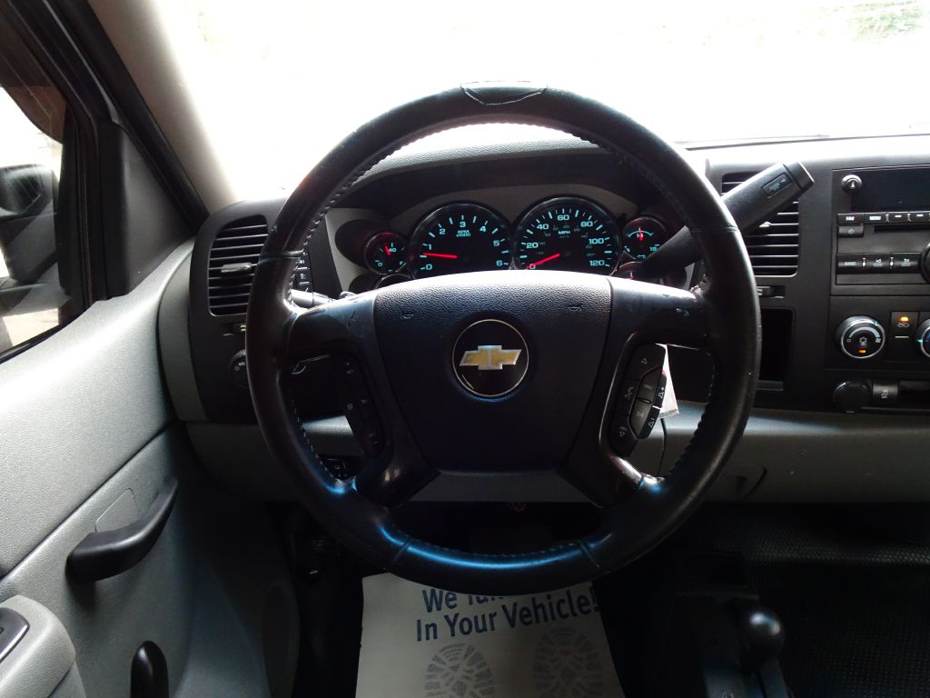 Photo 21 of this CHEVROLET SILVERADO 2500