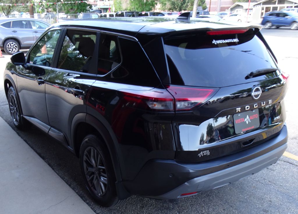 Photo 14 of this NISSAN ROGUE