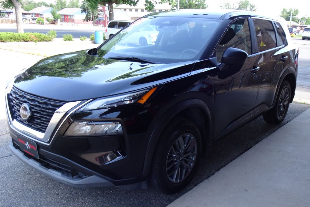 Photo 15 of this NISSAN ROGUE