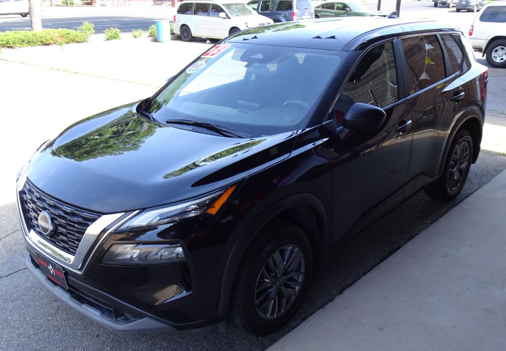 Photo 17 of this NISSAN ROGUE