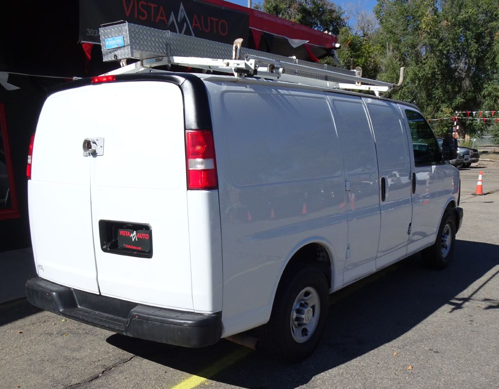 Photo 10 of this CHEVROLET EXPRESS G2500