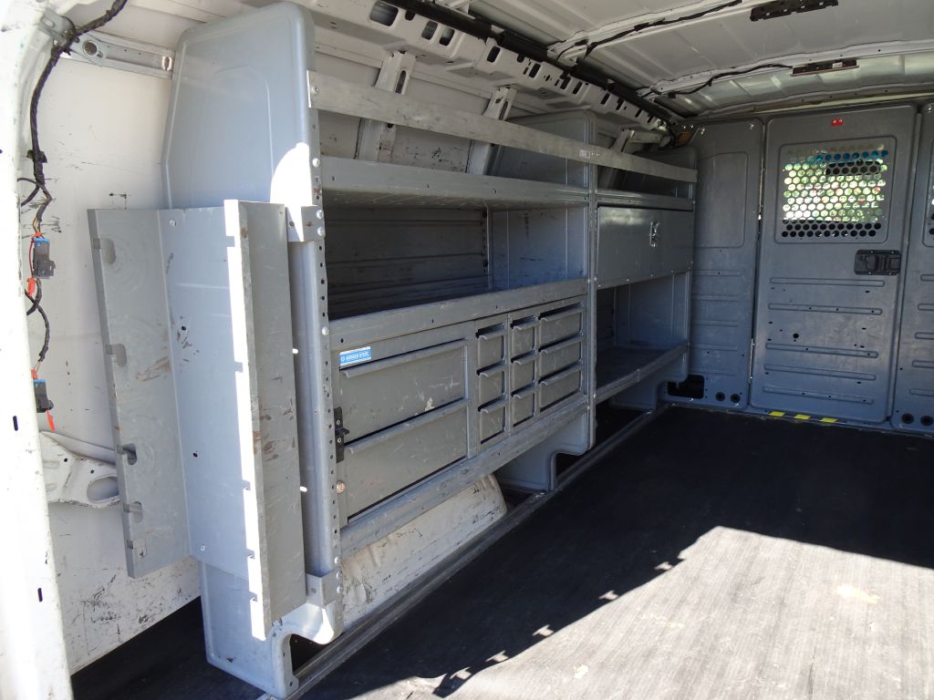 Photo 27 of this CHEVROLET EXPRESS G2500