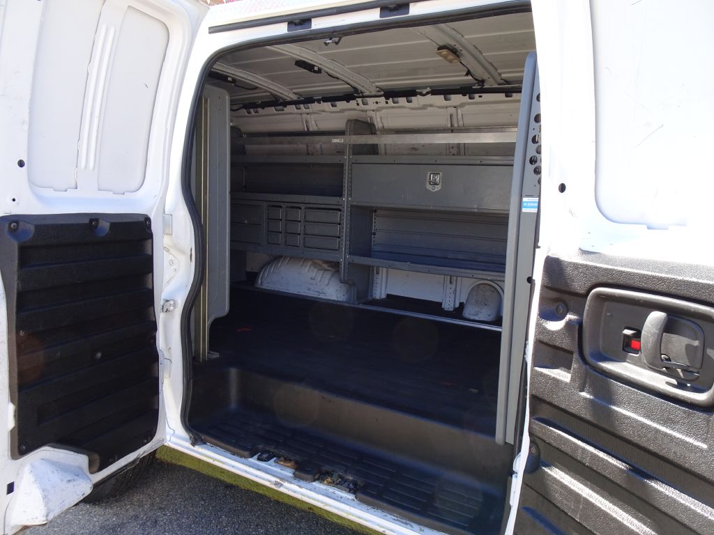 Photo 29 of this CHEVROLET EXPRESS G2500