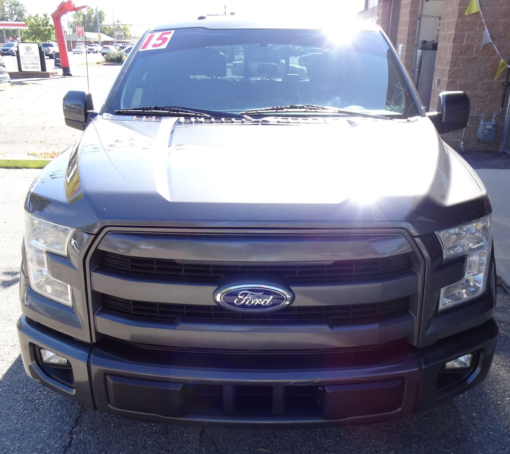 Photo 4 of this FORD F150