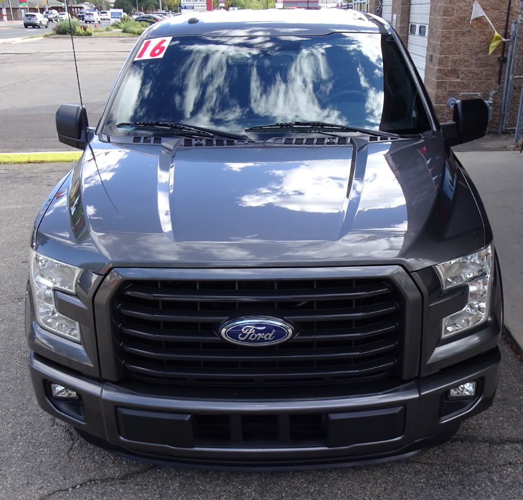 Photo 6 of this FORD F150