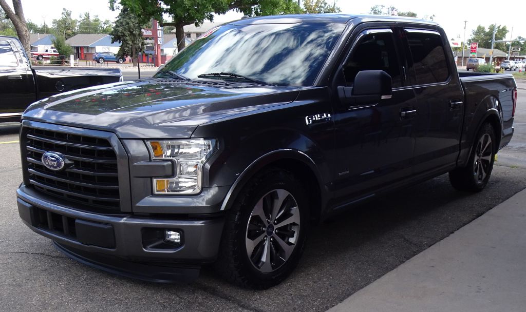 Photo 15 of this FORD F150