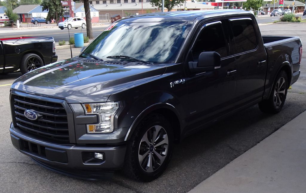 Photo 17 of this FORD F150