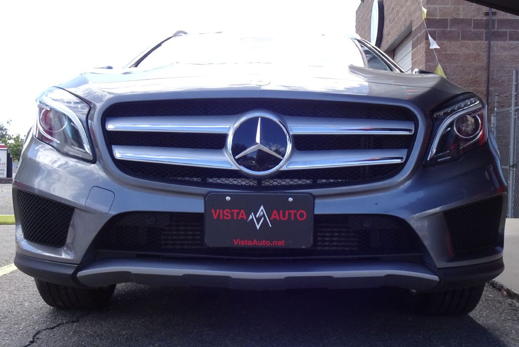 Photo 5 of this MERCEDES-BENZ GLA
