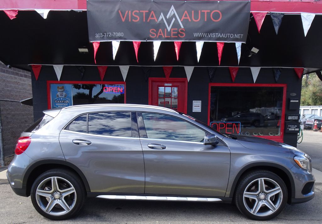 Photo 7 of this MERCEDES-BENZ GLA