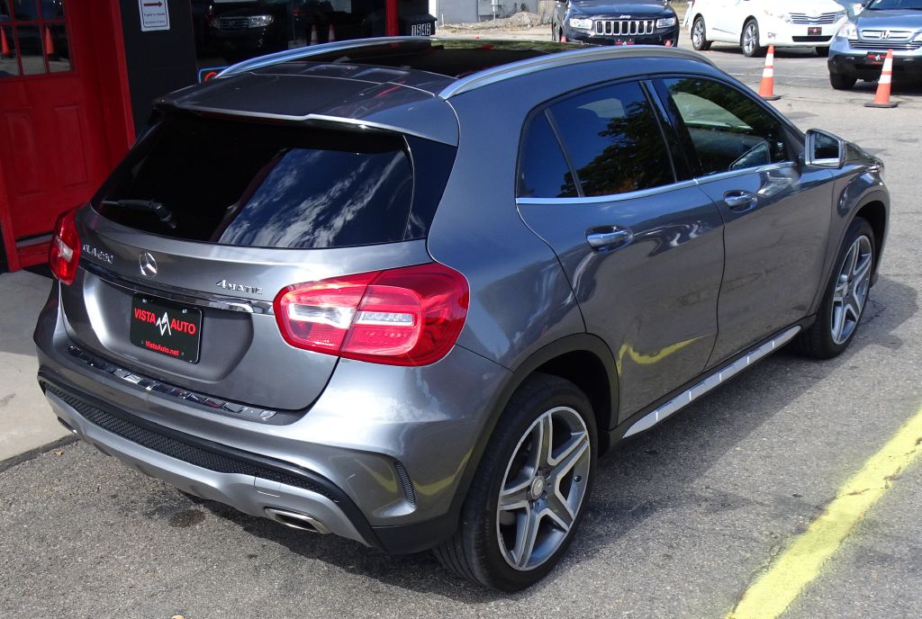 Photo 10 of this MERCEDES-BENZ GLA