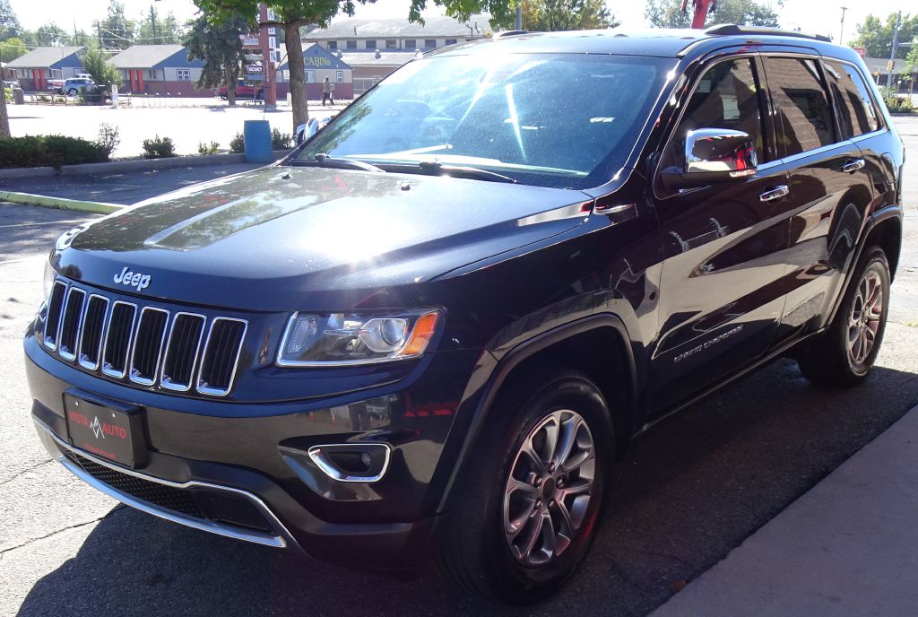 Photo 15 of this JEEP GRAND CHEROKEE