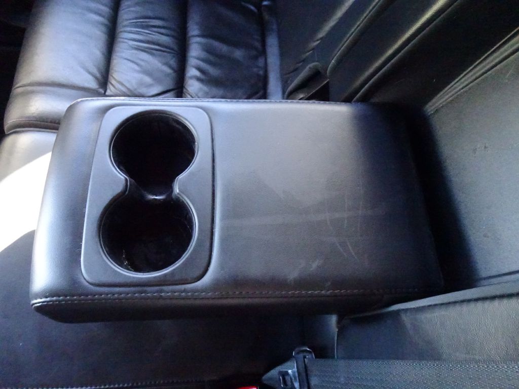 Photo 31 of this JEEP GRAND CHEROKEE