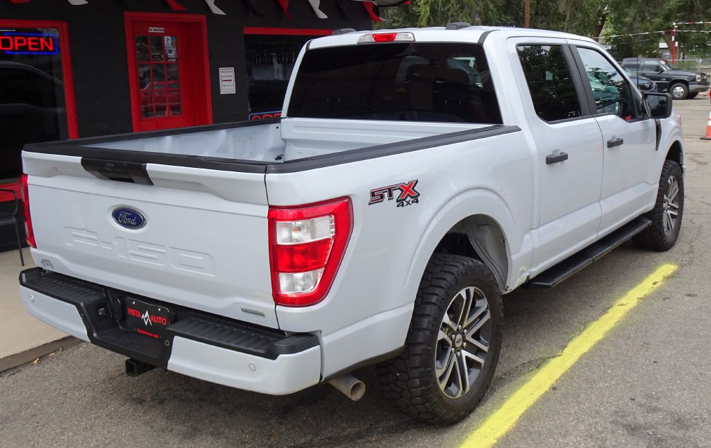 Photo 10 of this FORD F150
