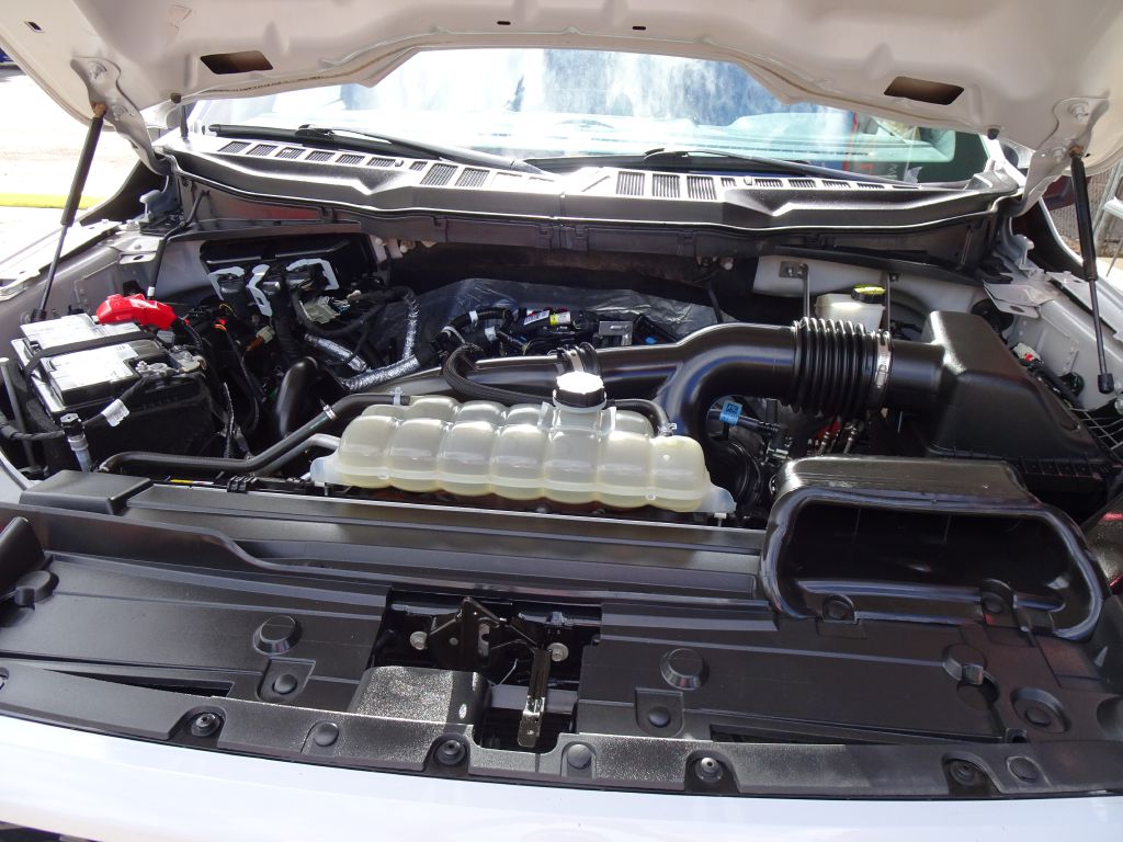 Photo 39 of this FORD F150