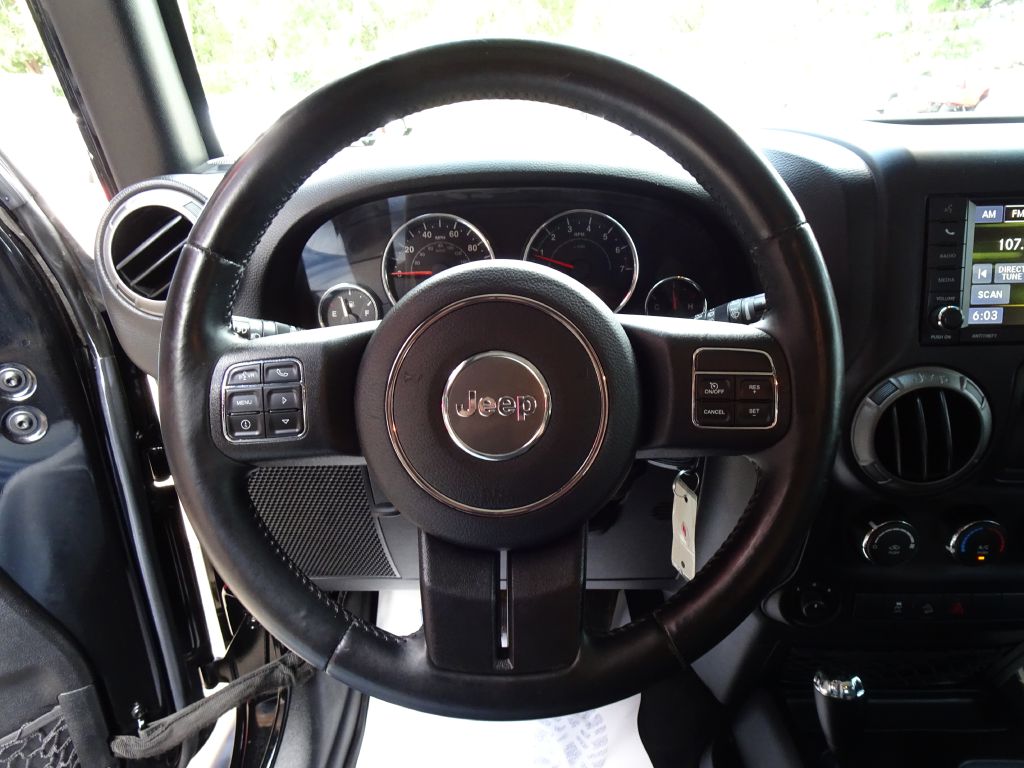 Photo 21 of this JEEP WRANGLER