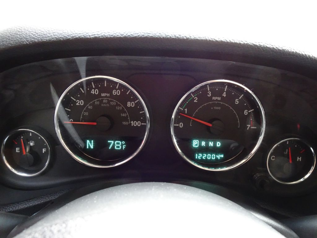 Photo 22 of this JEEP WRANGLER