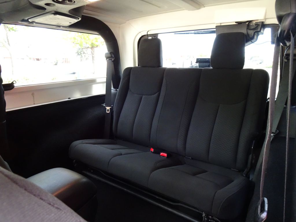Photo 26 of this JEEP WRANGLER