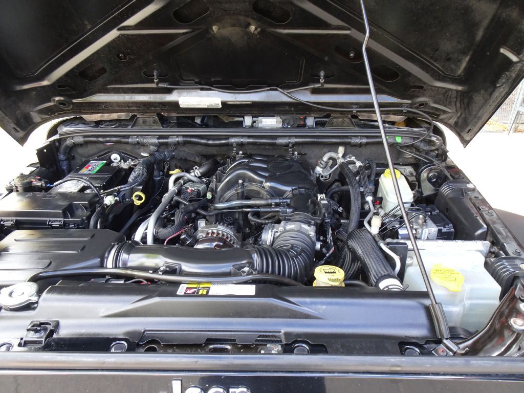 Photo 29 of this JEEP WRANGLER