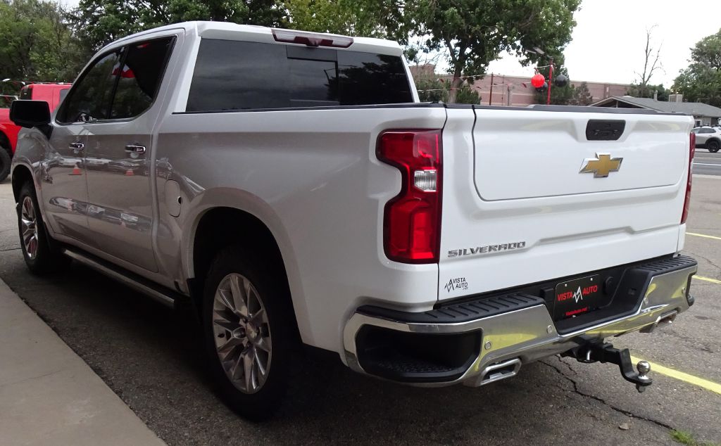 Photo 12 of this CHEVROLET SILVERADO LTD