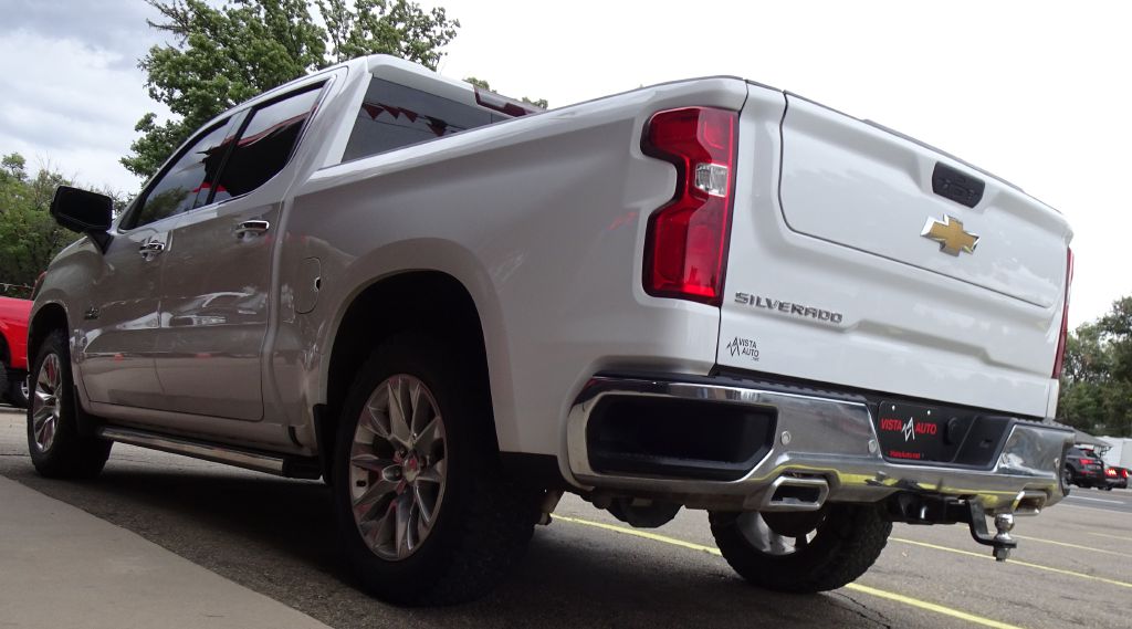 Photo 13 of this CHEVROLET SILVERADO LTD