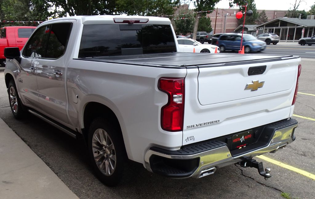 Photo 14 of this CHEVROLET SILVERADO LTD