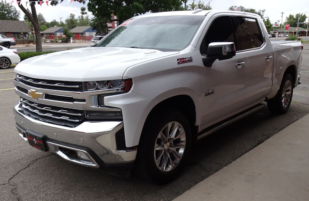 Photo 15 of this CHEVROLET SILVERADO LTD