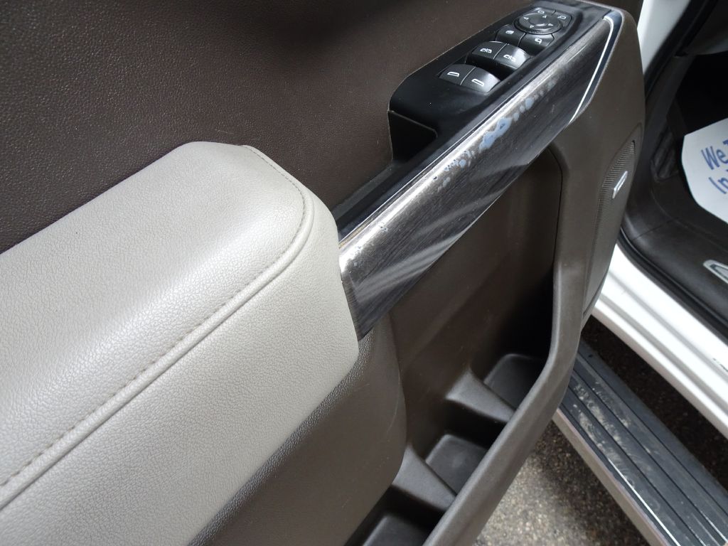 Photo 19 of this CHEVROLET SILVERADO LTD
