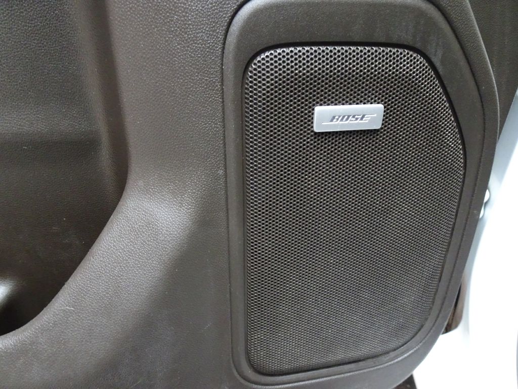 Photo 20 of this CHEVROLET SILVERADO LTD