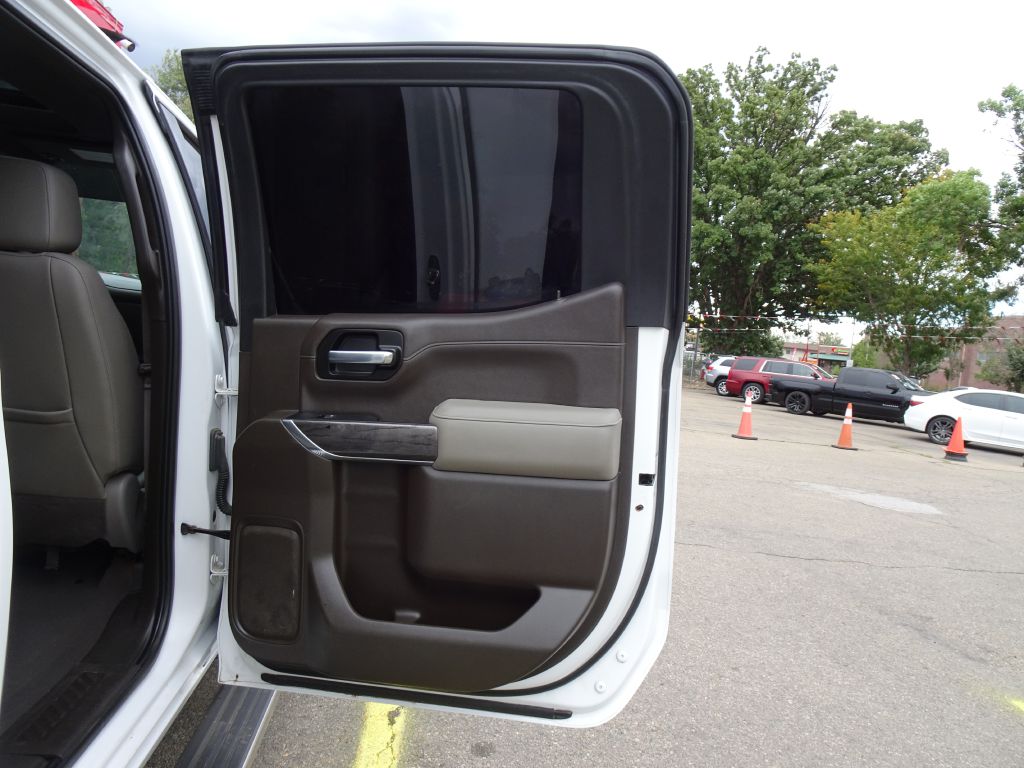 Photo 36 of this CHEVROLET SILVERADO LTD