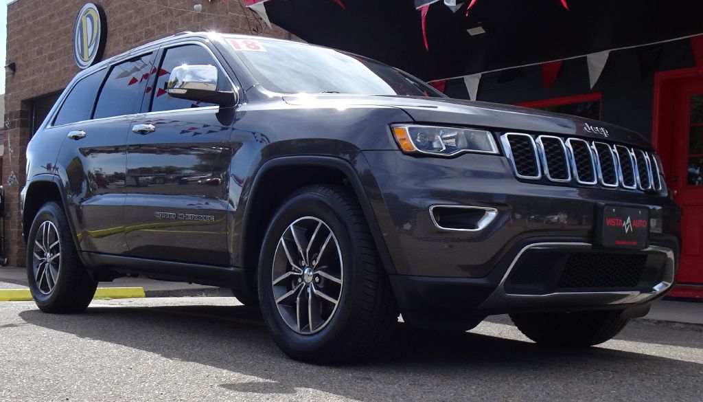 Photo 2 of this JEEP GRAND CHEROKEE