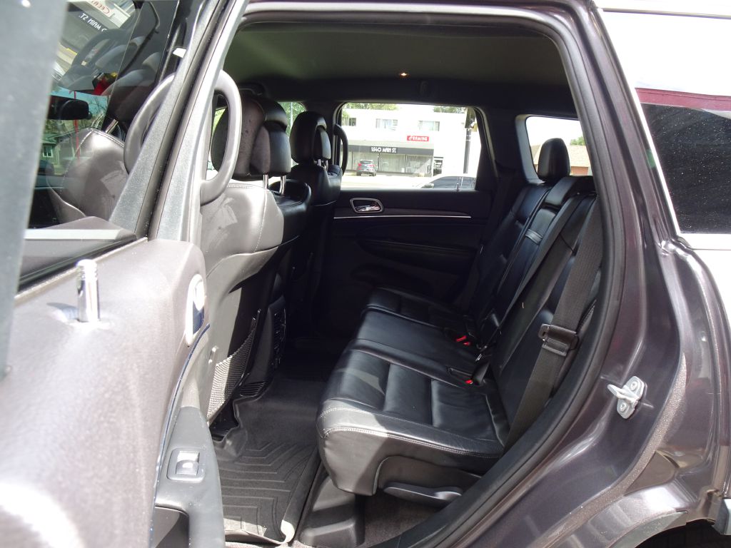 Photo 29 of this JEEP GRAND CHEROKEE