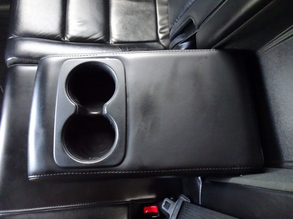 Photo 30 of this JEEP GRAND CHEROKEE